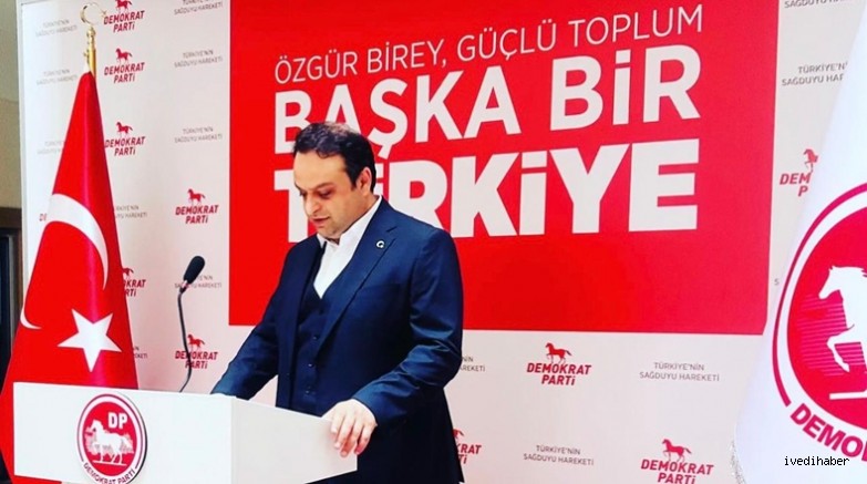 Demokrat Partili Siyasetçi Aytaç Battal, 19 Mayıs Atatürk'ü Anma Gençlik ve Spor Bayramı’nın 104. yıl dönümü dolayısıyla mesaj yayımladı.