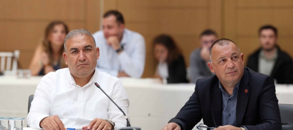 Şile Belediyesinin Tutuklu CHP Li Meclis Üyeleri Görevlerinden İstifa Etti...