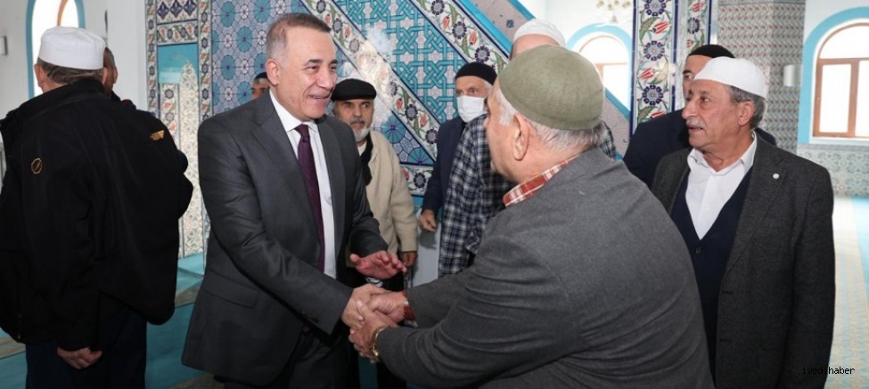 Sultangazi Belediye Başkanı Abdurrahman Dursun’dan Miraç Kandili Mesajı 