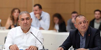 Şile Belediyesinin Tutuklu CHP Li Meclis Üyeleri Görevlerinden İstifa Etti...