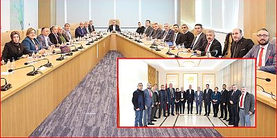 Sultangazi Belediye Başkanı Abdurrahman Dursun, Muhtarlarla İstişare Toplantısı Gerçekleştirdi 