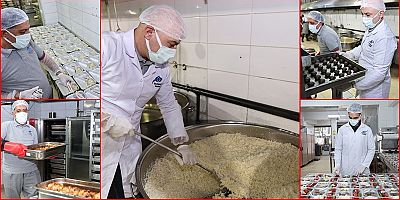 Sultangazi Belediyesi’nden 3 Öğün Sıcak Yemek