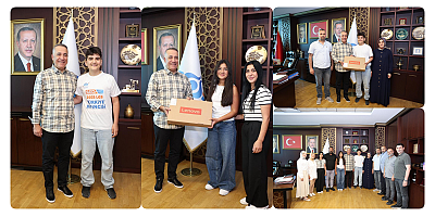 Sultangazili Gençlerden Büyük Başarı! 2 LGS Birincisi Başkan Dursun’u Ziyaret Etti 